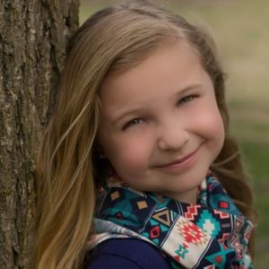 Meet your Posher, Lyla